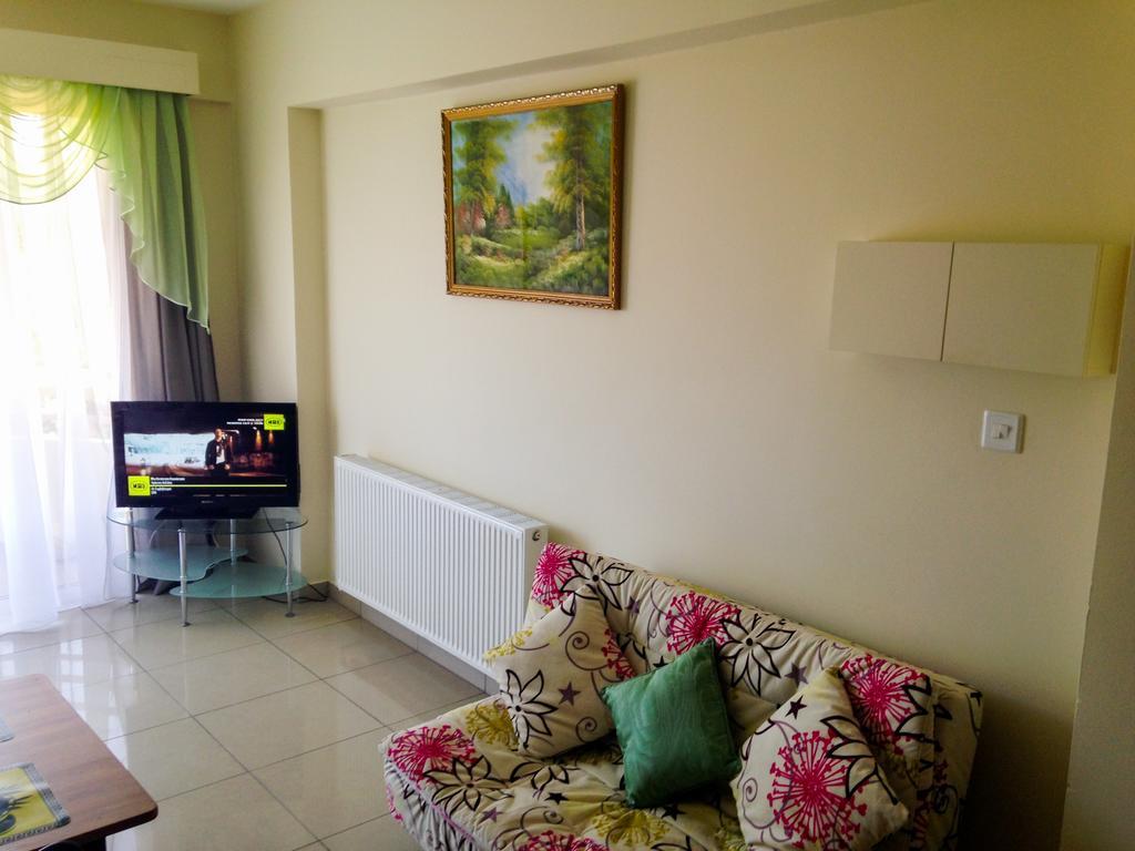 Apartment Nearby Golden Coast Protaras Esterno foto